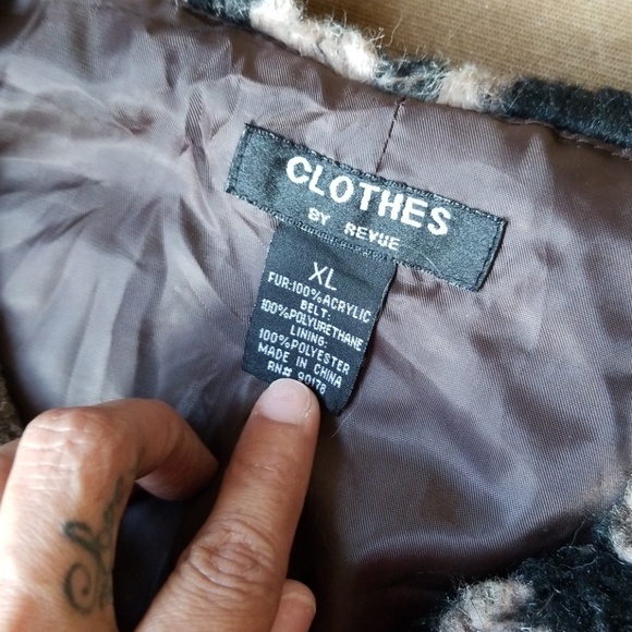 Fur vest - Picture 3 of 5